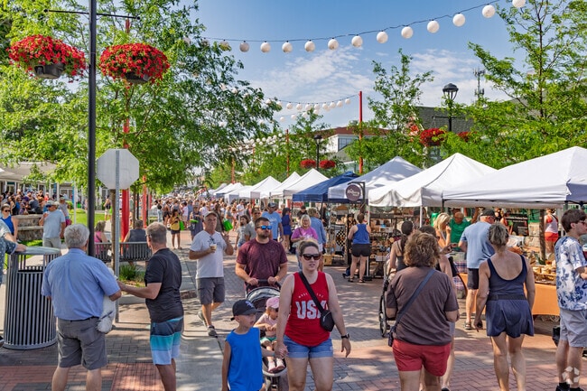 Every summer Saturday morning, Arnolds Park features the Farmers Market in the Park.