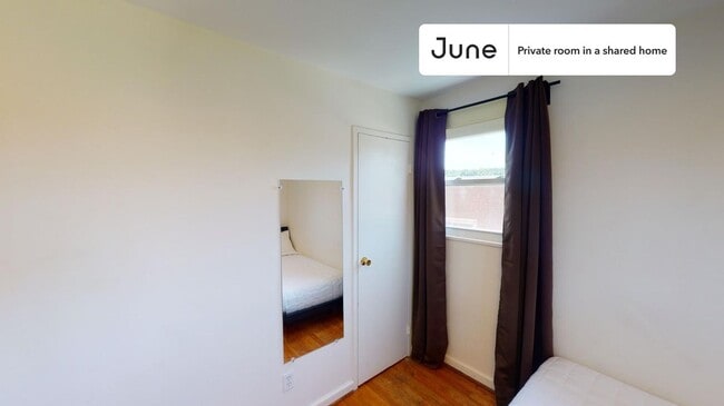 530 Ingraham St NE unit D, Washington, DC 20011 - photo 4