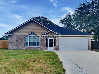 12570 Long Lake Ct, Jacksonville, FL 32225