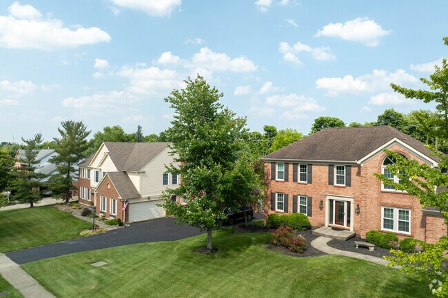 Throughout Beckett Ridge, you can find new traditional homes situated on well-manicured lots.