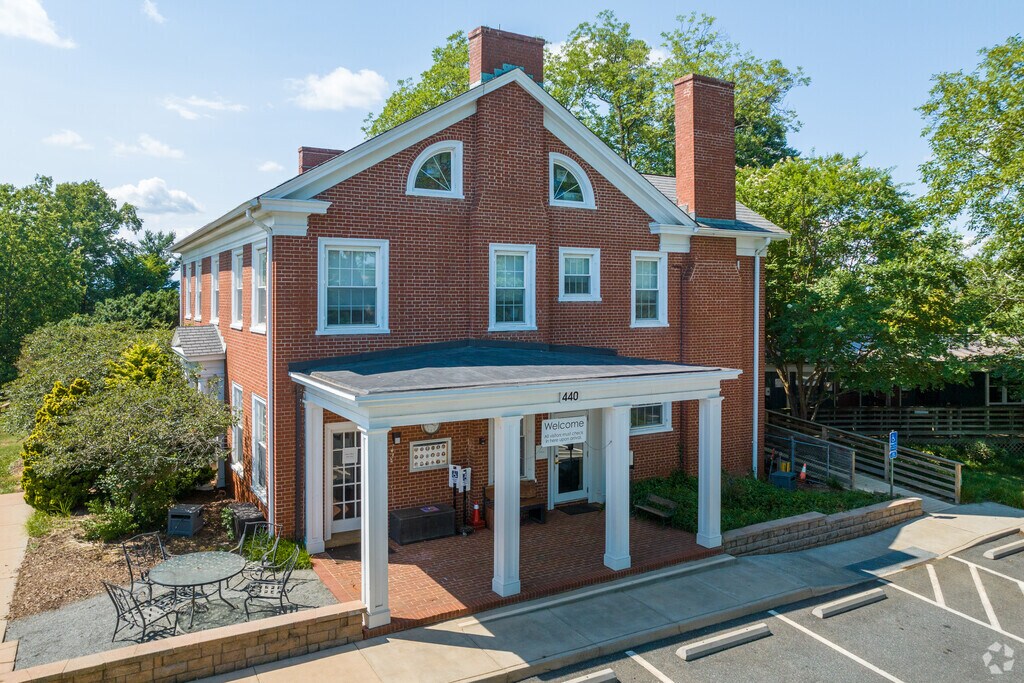 Mountaintop Montessori School
