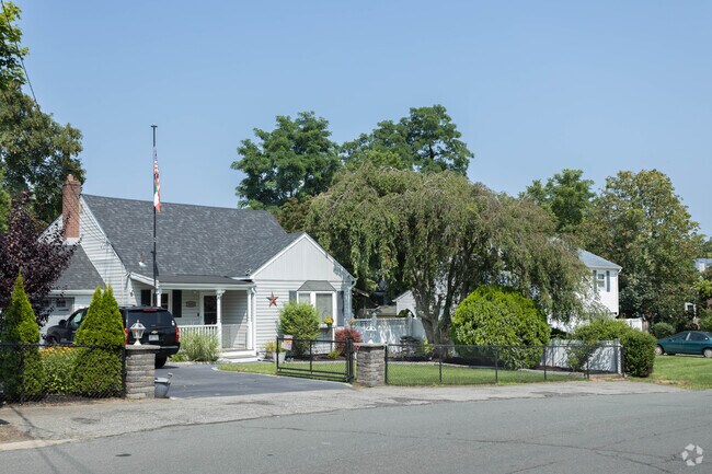 Traditional-style homes are very popular in North Bellport, NY.