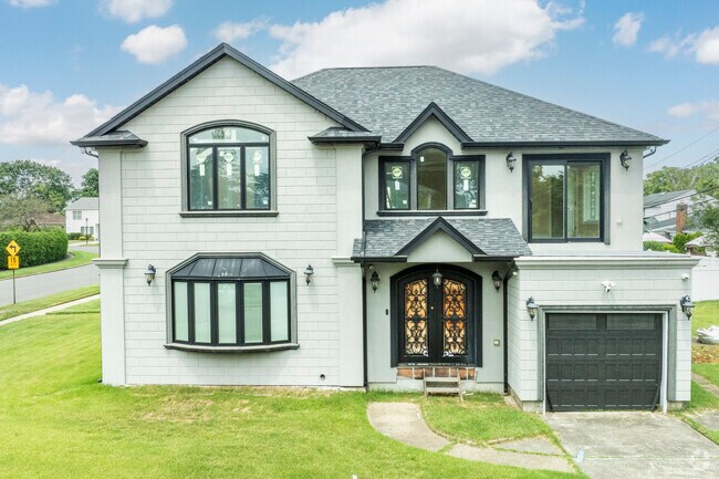 Contemporary revival homes feature predominantly among newly families moving into New Hyde Park.