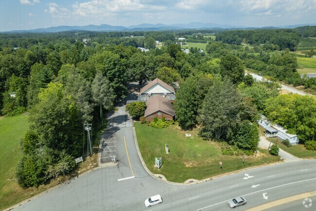 Students living in Hendersonville can attend Upward Adventist School.