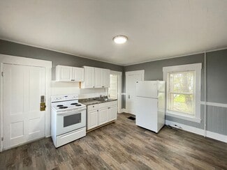 421 Spruce St Unit 1, Manchester, NH 03103