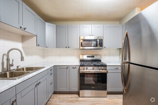 1010 N Mayfair Ave, Madison, WI 53714