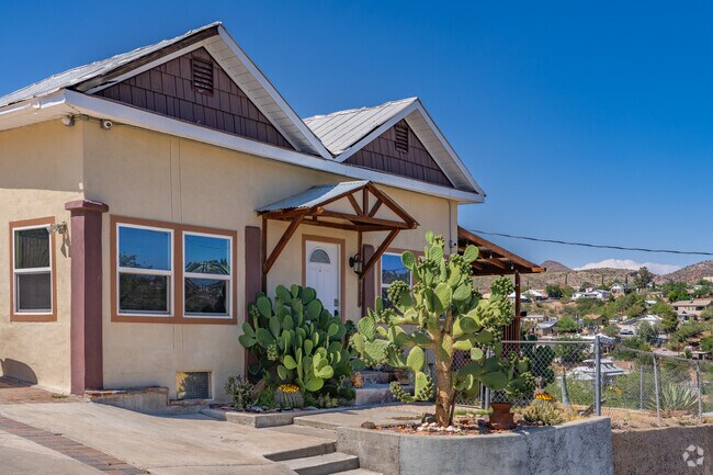 Some homes in Globe blend Victorian-inspired gables with more modern renovations, highlighting the area’s architectural variety and layered history.