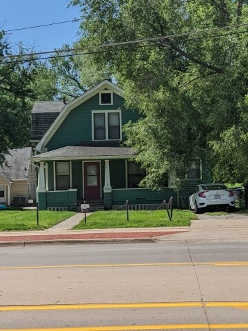 605 Melrose Ave, Iowa City, IA 52246