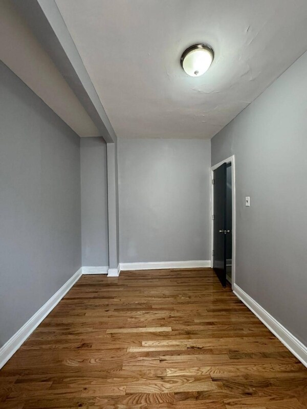 138 Clinton Ave unit 2r, Newark, NJ 07114 - photo 3
