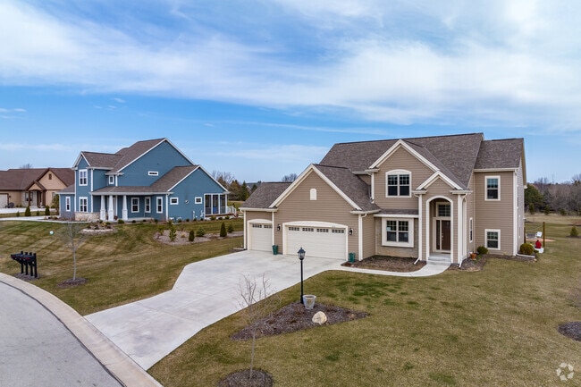 Newer Large Homes on Spacious Lots in Mequon