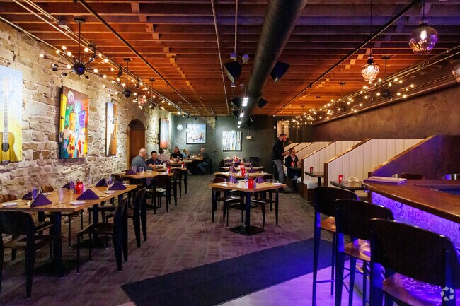 21 West End offers an intimate setting for residents of Downtown Fort Smith.