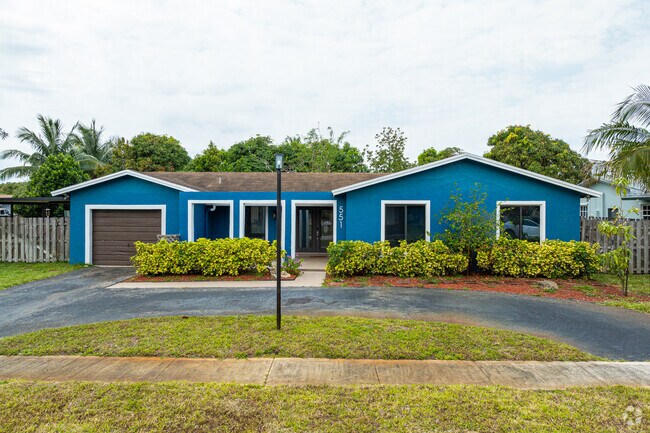 At Fair Gate, you will find some updated homes with popping colors.