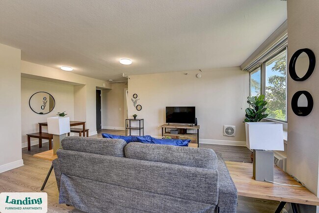 305 Dr M L K Jr St S unit 222, Saint Petersburg, FL 33705 - photo 5