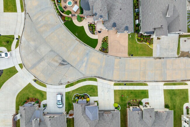 Gated homes in Rabbit Run have well-kept streets provided by their HOA.