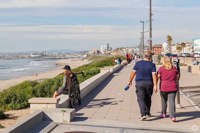 Walteria, CA residents enjoy Torrance Beach, just minutes down the street.