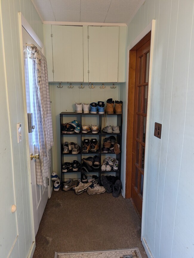 Entry Mudroom