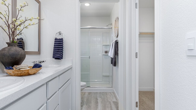 2016 Shady Tree Cir unit 36206997, Roseville, CA 95747 - photo 6