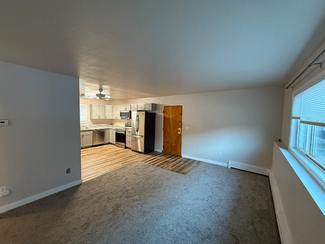 533 Mumford St unit 2, Anchorage, AK 99508 - photo 4
