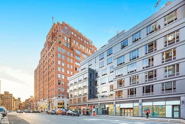 Grand Chelsea unit 3I, New York, NY 10011 - photo 6