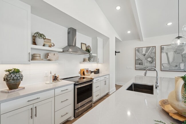 129 Mage St, Bloomingdale, GA 31302 - photo 4