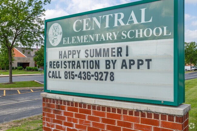 Central Elementary School commits to high levels of learning and growth for all.