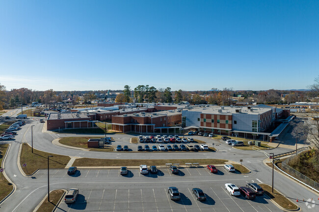 South Hall Middle School serves as part of the Hall County School District.