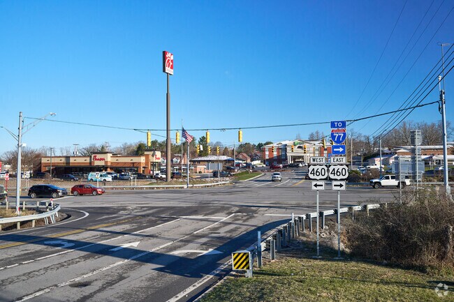 Rt 77 is a major highway inthe region running through Bluefield.