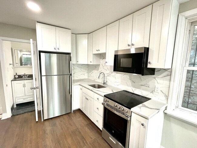 320 S 16th St unit 1F, Philadelphia, PA 19102 - photo 3