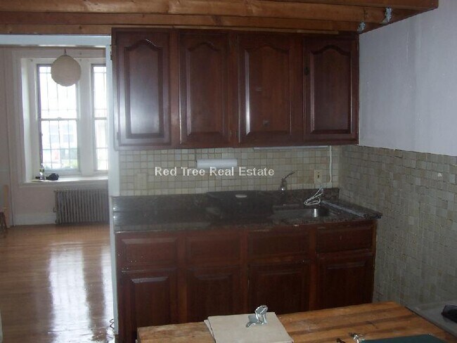 686 Parker St unit 2, Roxbury Crossing, MA 02120 - photo 6