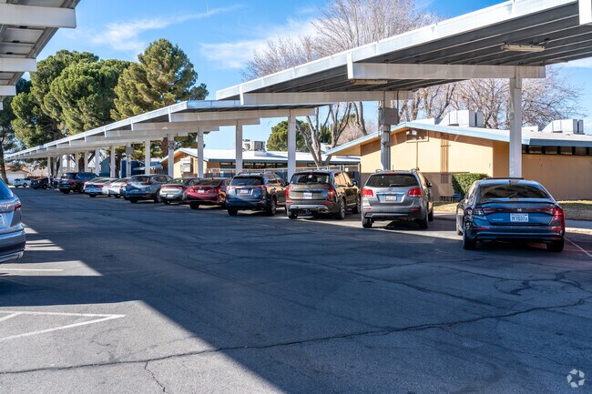 The student-teacher ratio at El Dorado Elementary is 28:1.