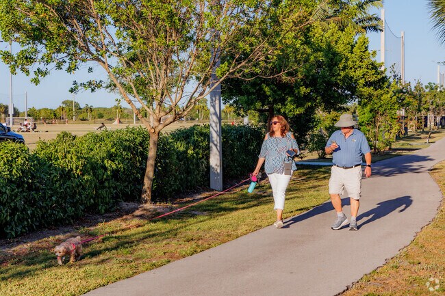 Valencia Isles offers a multitude of walking and biking paths for its residents to enjoy.
