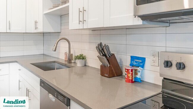 515 Corso Ln unit 911, Davenport, FL 33897 - photo 7