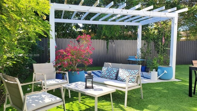 740 SW 9th St unit 2, Miami, FL 33130 - photo 2