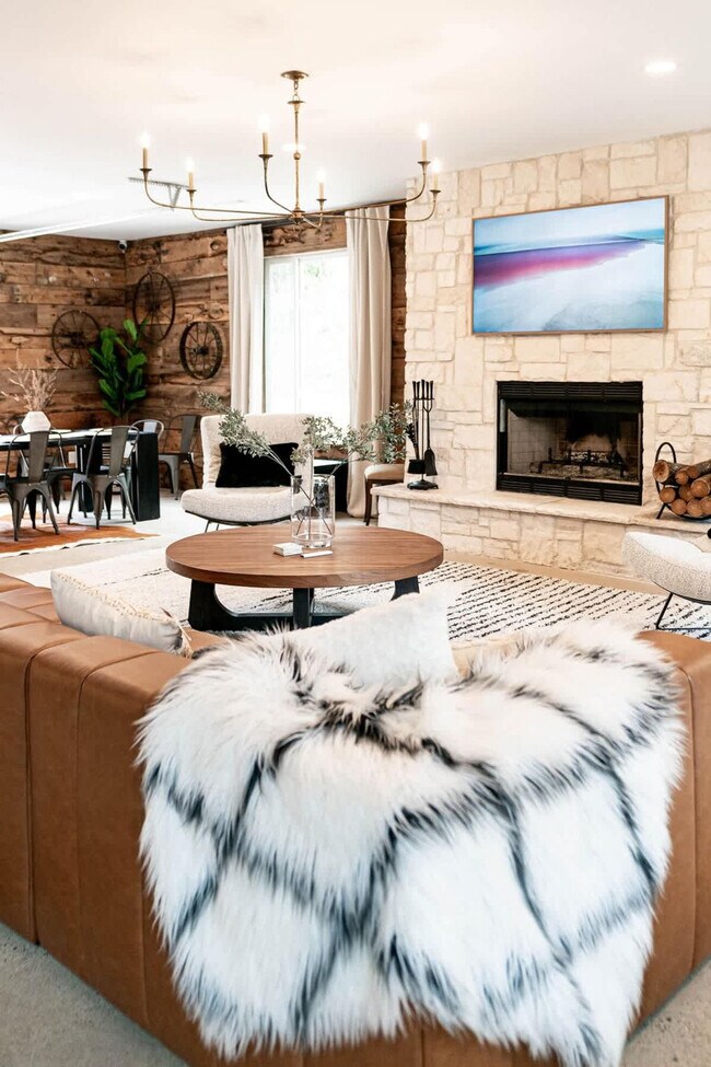 8442 E McNelly Rd Unit ID1335207P, Bentonville, AR 72712