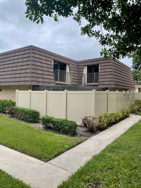 7507 75th Way, West Palm Beach, FL 33407
