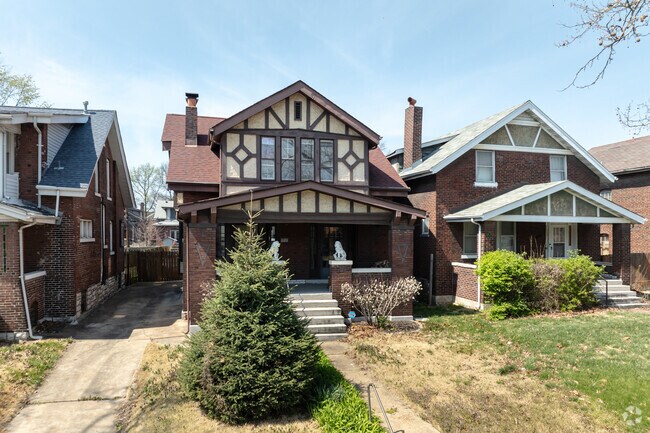 Kings Oak residents enjoy broad porches and close knit neighbors.