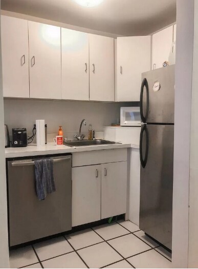 *Pictures are representative samples of the advertised unit. In some cases, the actual units you tou