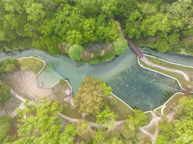 The scenic views in Kelly Park, just outside Apopka.