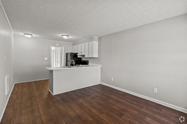 Village North, Warner Robins, GA 31093 - photo 3