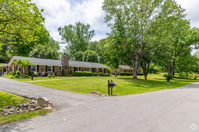 Scenic lots with charming homes can be found in Southern View.