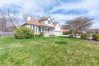 312 White Dogwood Dr, Chesapeake, VA 23322