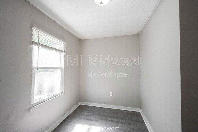 445 W 29th St, Indianapolis, IN 46208 - photo 7