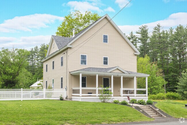 With the traditional farmhouse a prominent style in Clarksburg, many homes reflect the agrarian past.
