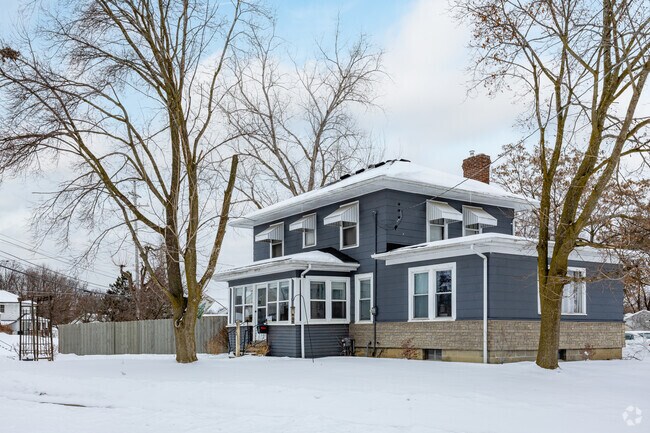 University Avenue Neighborhood's massive foursquare homes are great candidates for renovation.