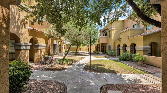 1702 E Bell Rd, Phoenix, AZ 85022 - photo 2