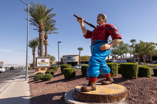 The Lumberjack in Craig Ranch is a log cabin-themed restaurant serving sandwiches and burgers.