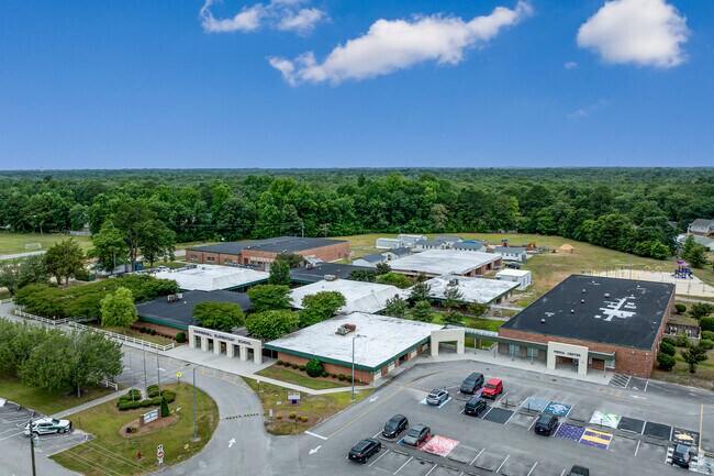Summersill Elementary School in Jacksonville serves over 500 students.