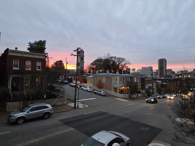 2200 E Broad St unit 2200 East Broad, Richmond, VA 23223 - photo 2