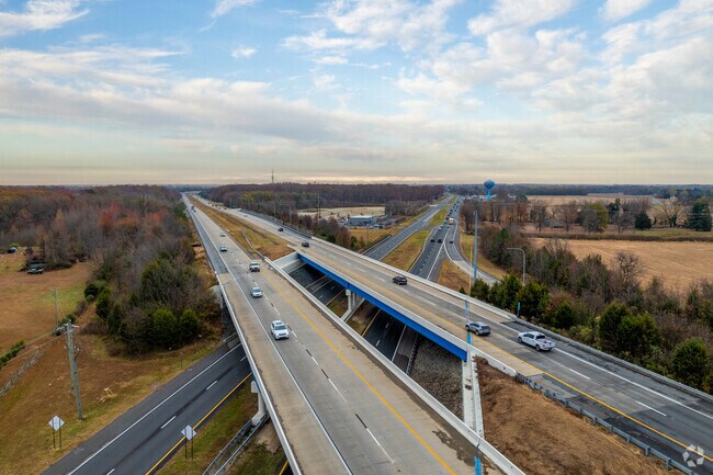 Route 1 provides easy commuting access from Smyrna to major cities in Delaware.