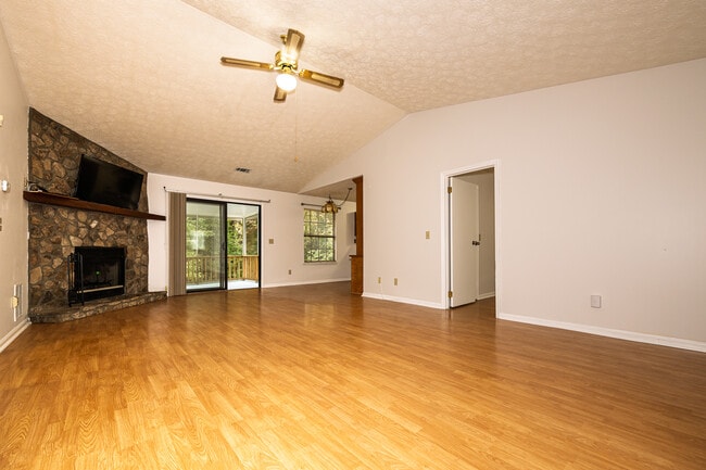 2655 Merry Rd, Cumming, GA 30041 - photo 3